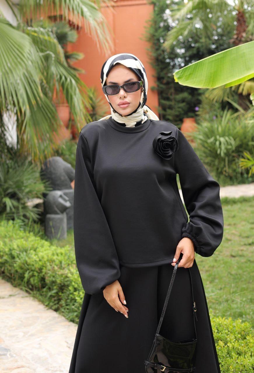 2 Pieces with Floral Design on Shirt - 2 Colors